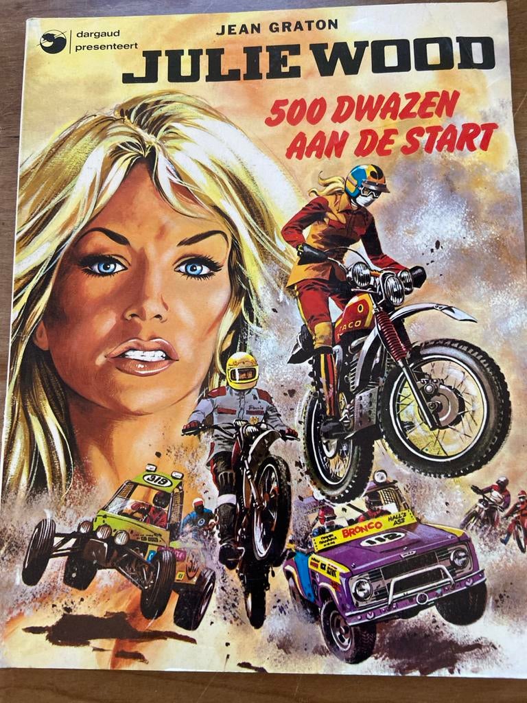Julie Wood: 500 Dwazen aan de Start - Jean Graton, Boeken, Eén stripboek, Ophalen of Verzenden, Gelezen