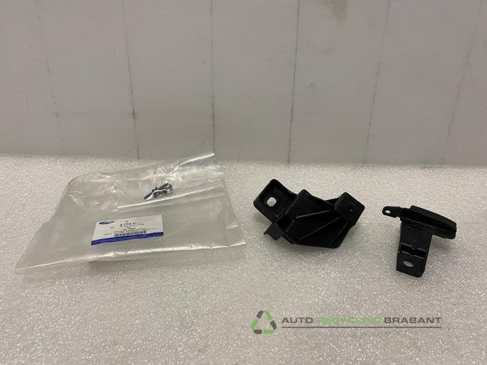 Koplamp reparatieset van een Ford Kuga, Auto-onderdelen, Gebruikt, -, -, Ophalen of Verzenden