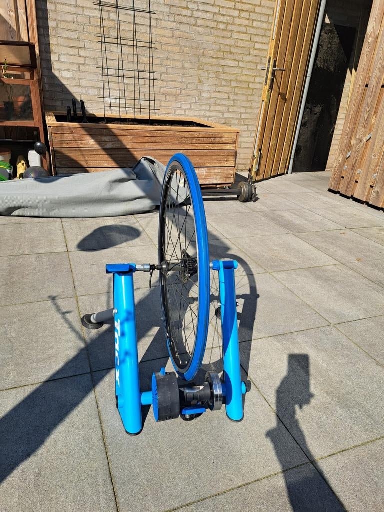 Tacx fietstrainer met wiel. SHIMANO, Sport en Fitness, Wielrennen, Ophalen, Overige typen