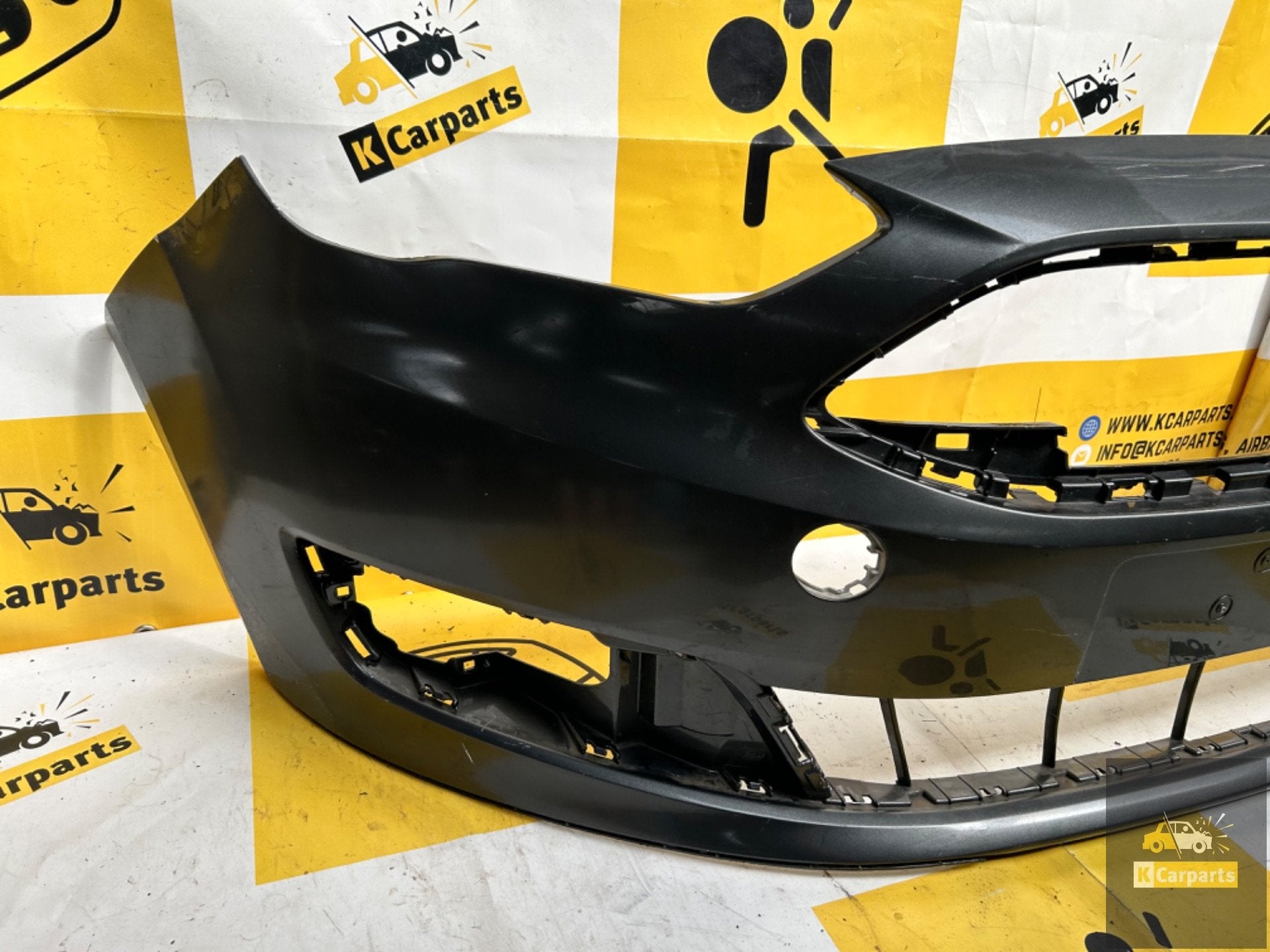 Ford C Max 2 Voorbumper ORIGINEEL BUMPER F1CB-R17757-A, Info@fabrikant.eu, Ophalen of Verzenden, Ford, Bumper