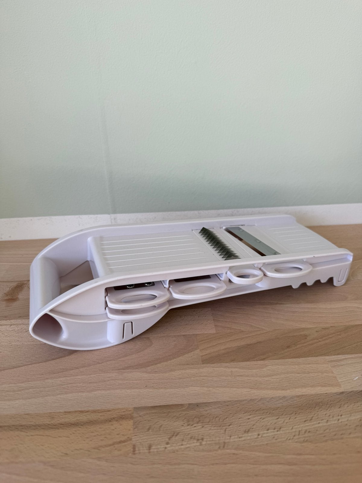Mandoline snijder met diverse opzetstukken, Kunststof, Ophalen of Verzenden, Wit, Overige merken