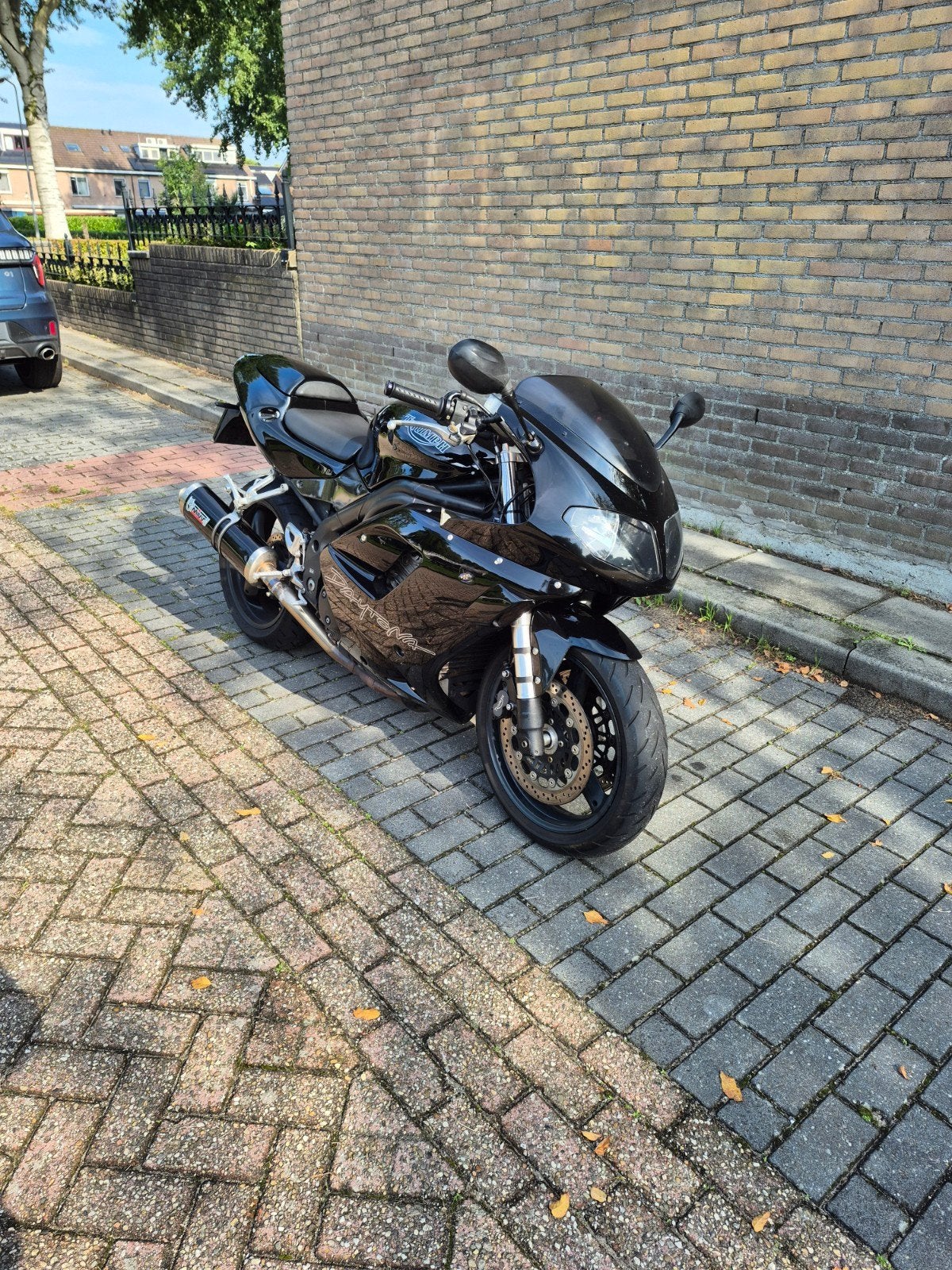 triumph daytona 955i, Ophalen