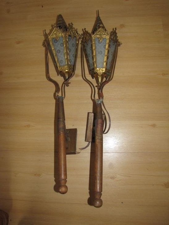 Processie lampen, Verzenden