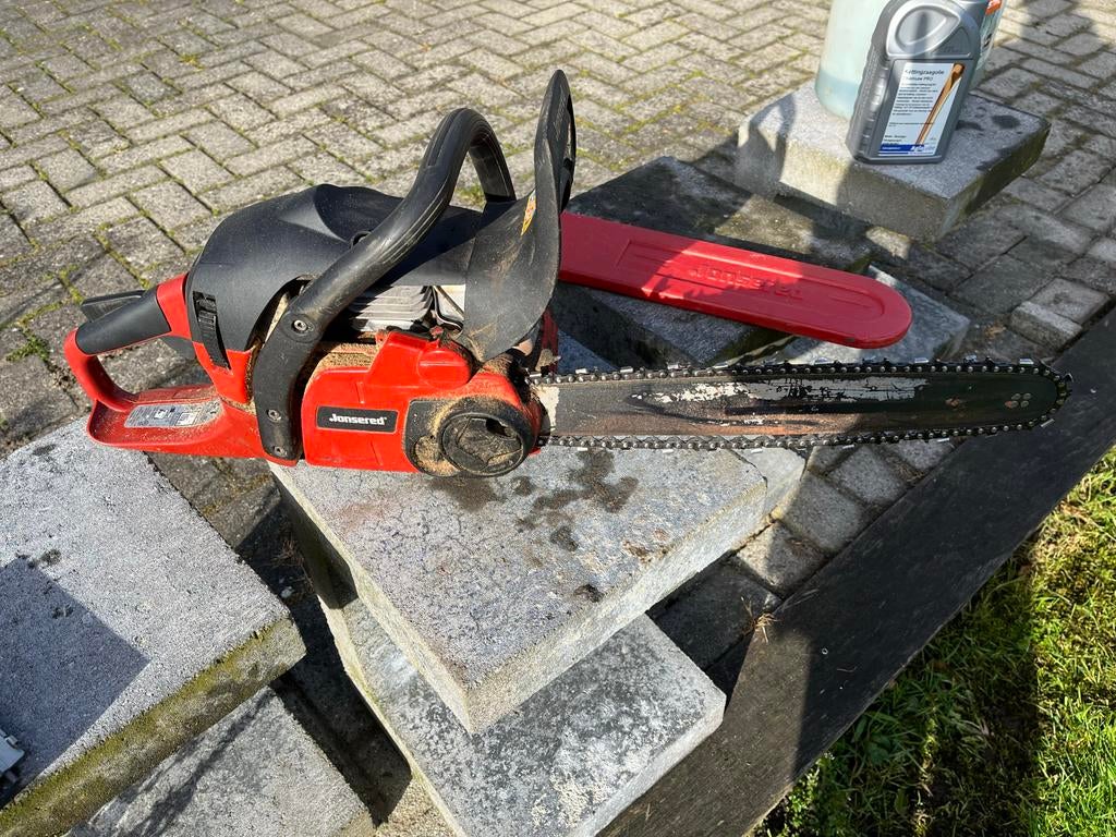 Jonsered kettingzaag met toebehoren, Doe-het-zelf en Verbouw, Gereedschap | Zaagmachines, Ophalen, Gebruikt, 70 mm of meer, Kettingzaag