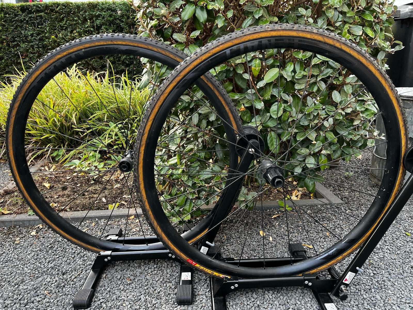 ERE RESEARCH Tenaci GX 23 Disc Gravel Wielset met banden, Ophalen, Zo goed als nieuw, Gravelbike, Wiel