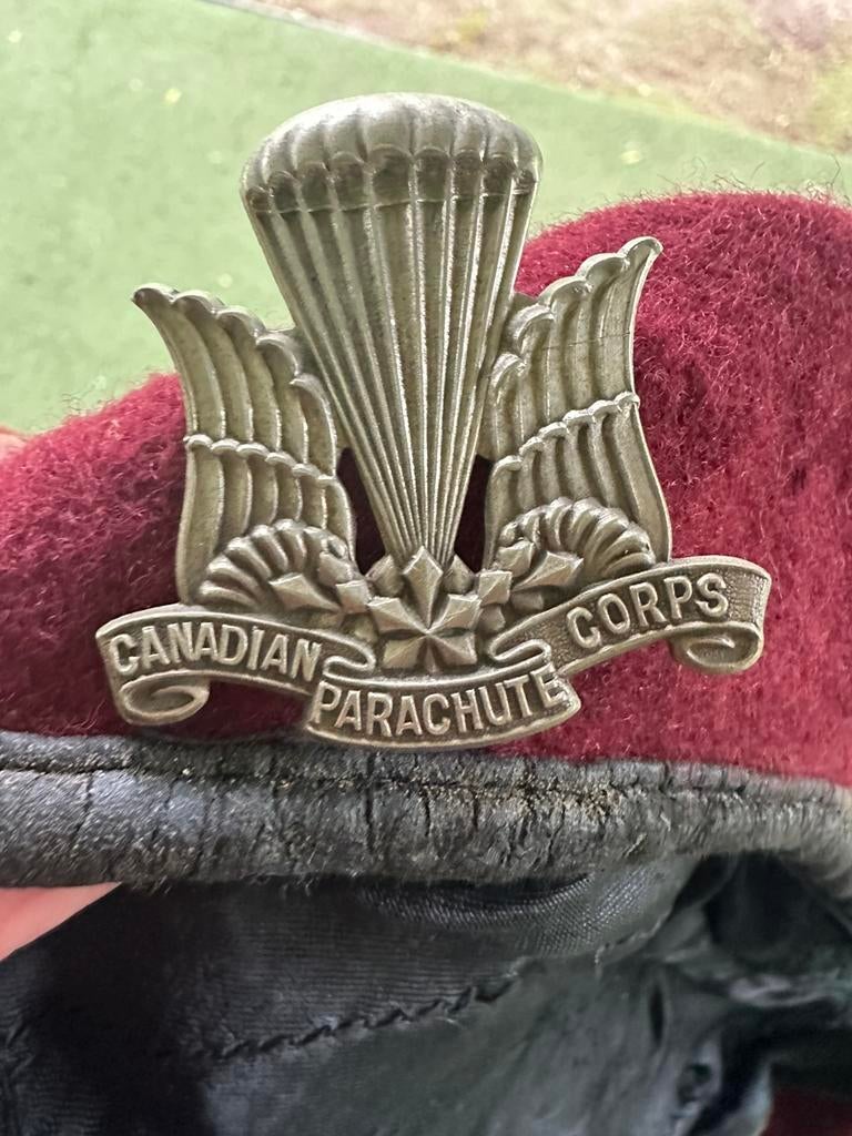 Canadian Parachute Corps Baretinsigne WW2., Ophalen of Verzenden, Landmacht, Engeland, Embleem of Badge