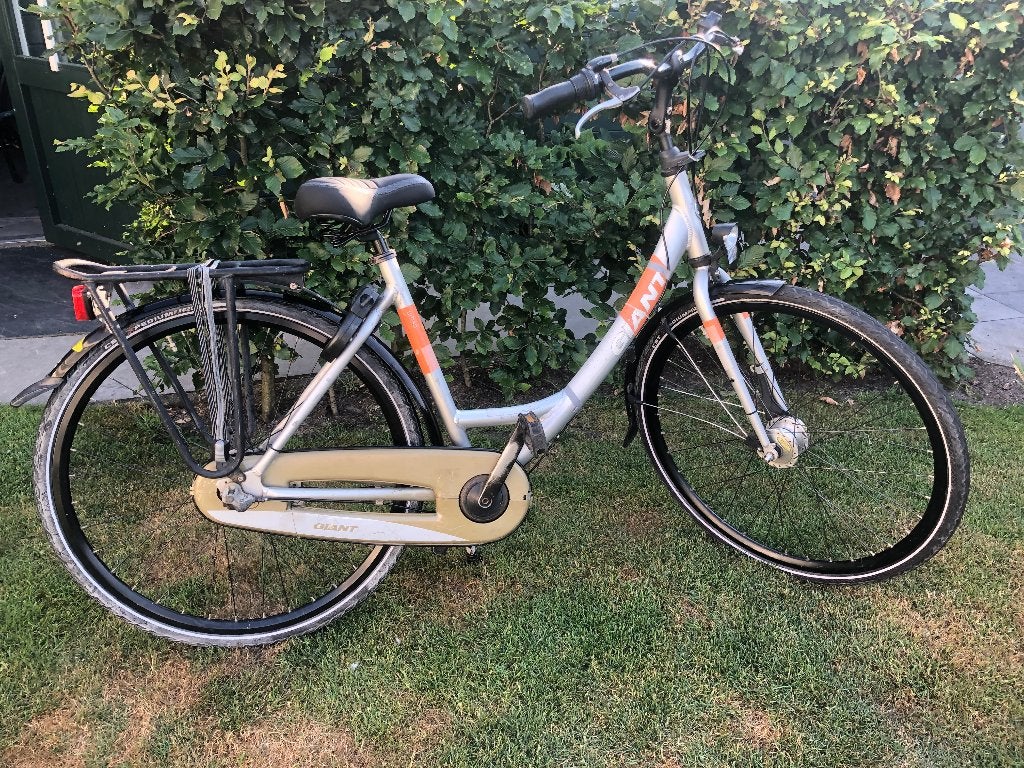 goed functionerende KLEINE damesfiets; Giant, Fietsen en Brommers, Fietsen | Dames | Damesfietsen, Ophalen, Gebruikt, Versnellingen