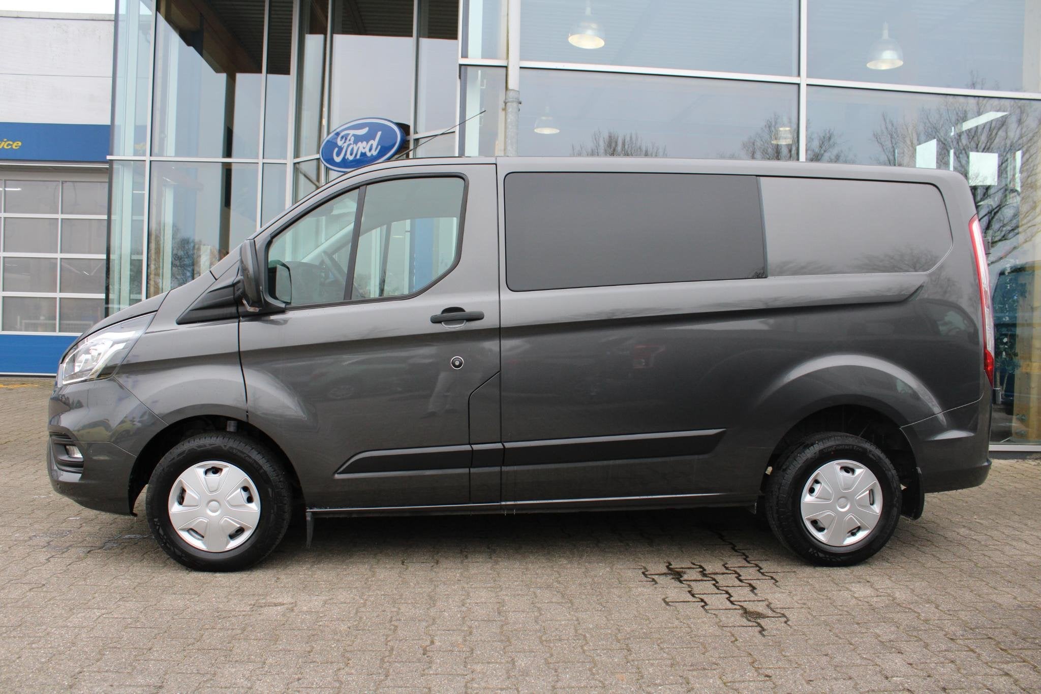 Ford Transit Custom 2.0 TDCI L1H1 Trend Dubbele Cabine | Tre, Voorwielaandrijving, Euro 6, 4 cilinders, 2500 kg