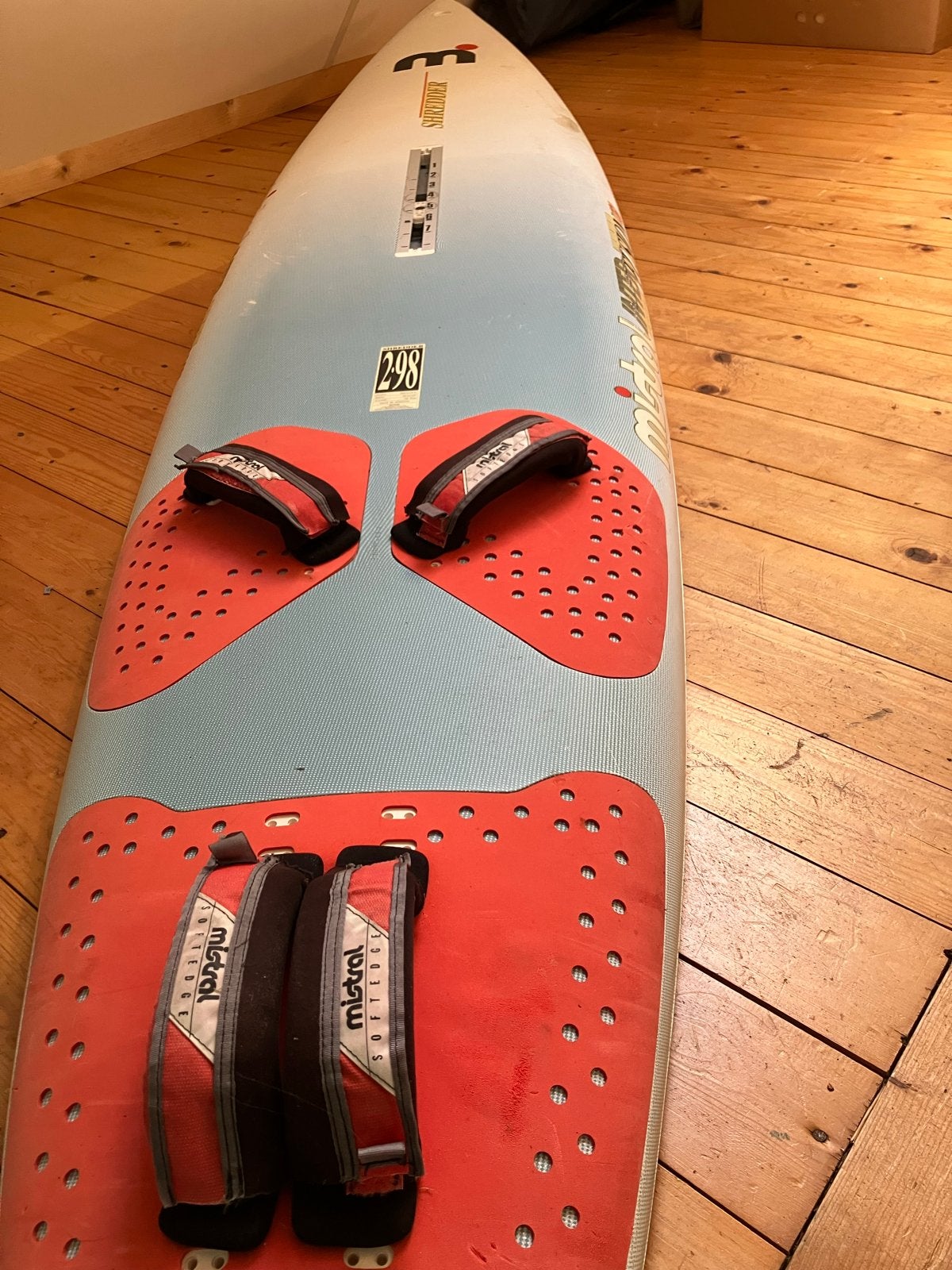Mistral Surfplank - Perfect voor beginners en gevorderden, Met voetbanden, Gebruikt, Ophalen of Verzenden, Plank