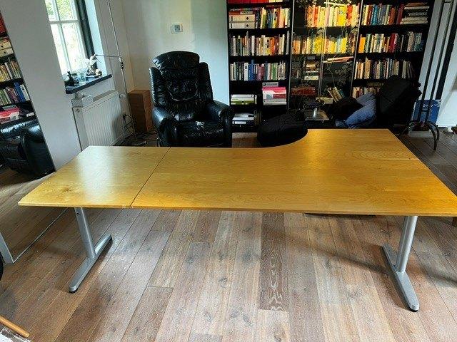 Ikea buro met gebogen blad, Ophalen, 160 cm, Gebruikt, Hout