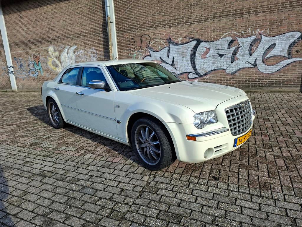 Chrysler 300C 2.7 I V6 AUT 2005 Wit, Automaat, Wit, Origineel Nederlands, Particulier