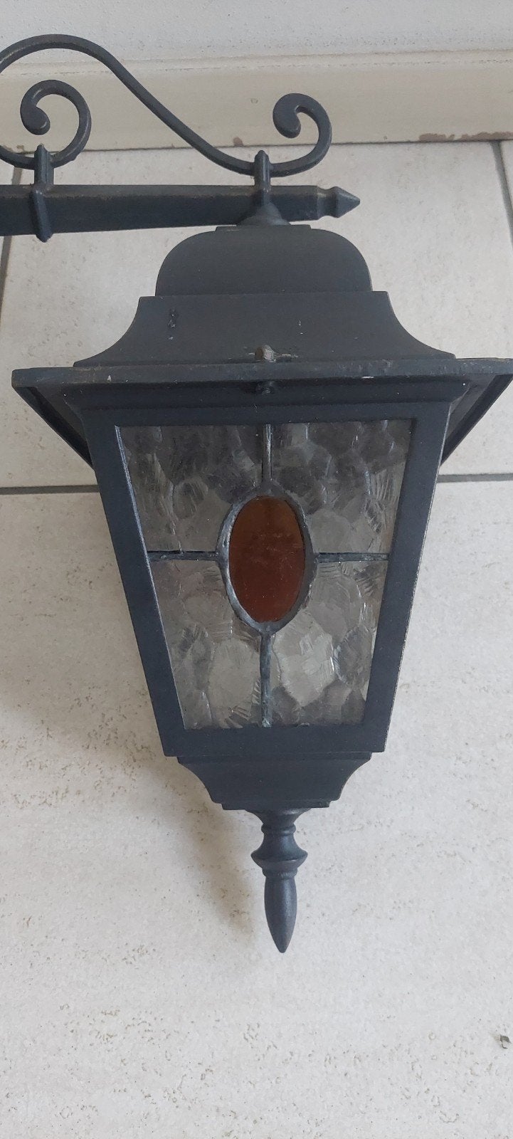 Philips Buitenlamp Munchen zwart met glas in lood, gebruikt, Tuin en Terras, Buitenverlichting, Wandlamp, Aluminium, Minder dan 50 watt