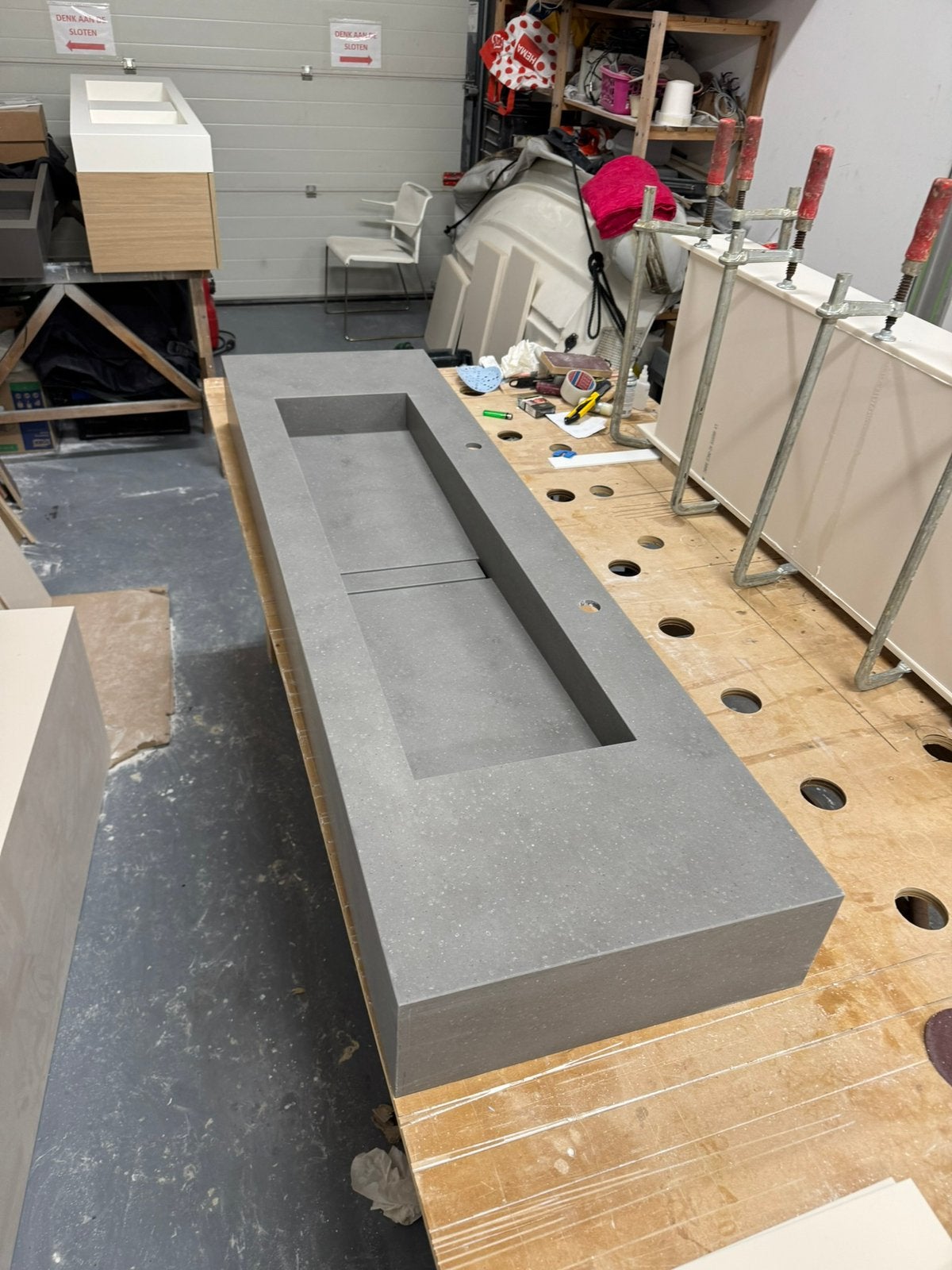 Corian solid surface wastafel 1.75 mtr, Ophalen, 150 tot 200 cm, Nieuw, Minder dan 100 cm