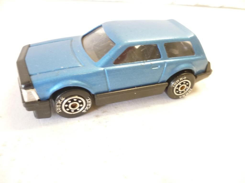 Tonka Japan blikken auto 9,5cm lang modelauto, Ophalen of Verzenden, Zo goed als nieuw, Auto
