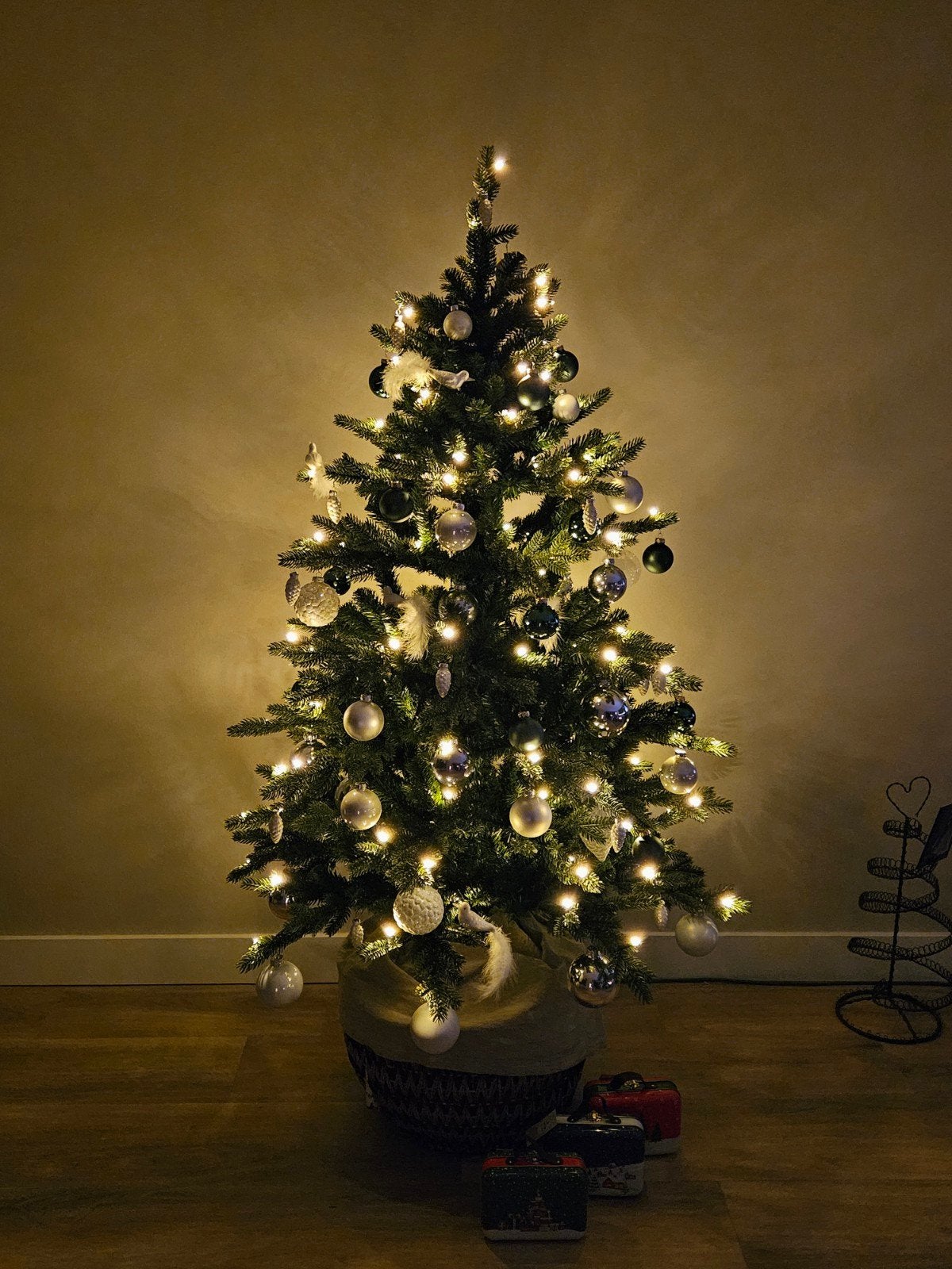 Mooie kerstboom met verlichting., Diversen, Ophalen