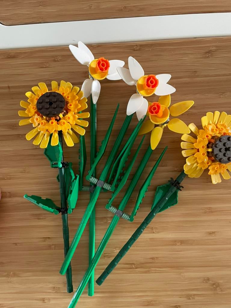 Lego narcissen & zonnebloem, Ophalen of Verzenden, Zo goed als nieuw
