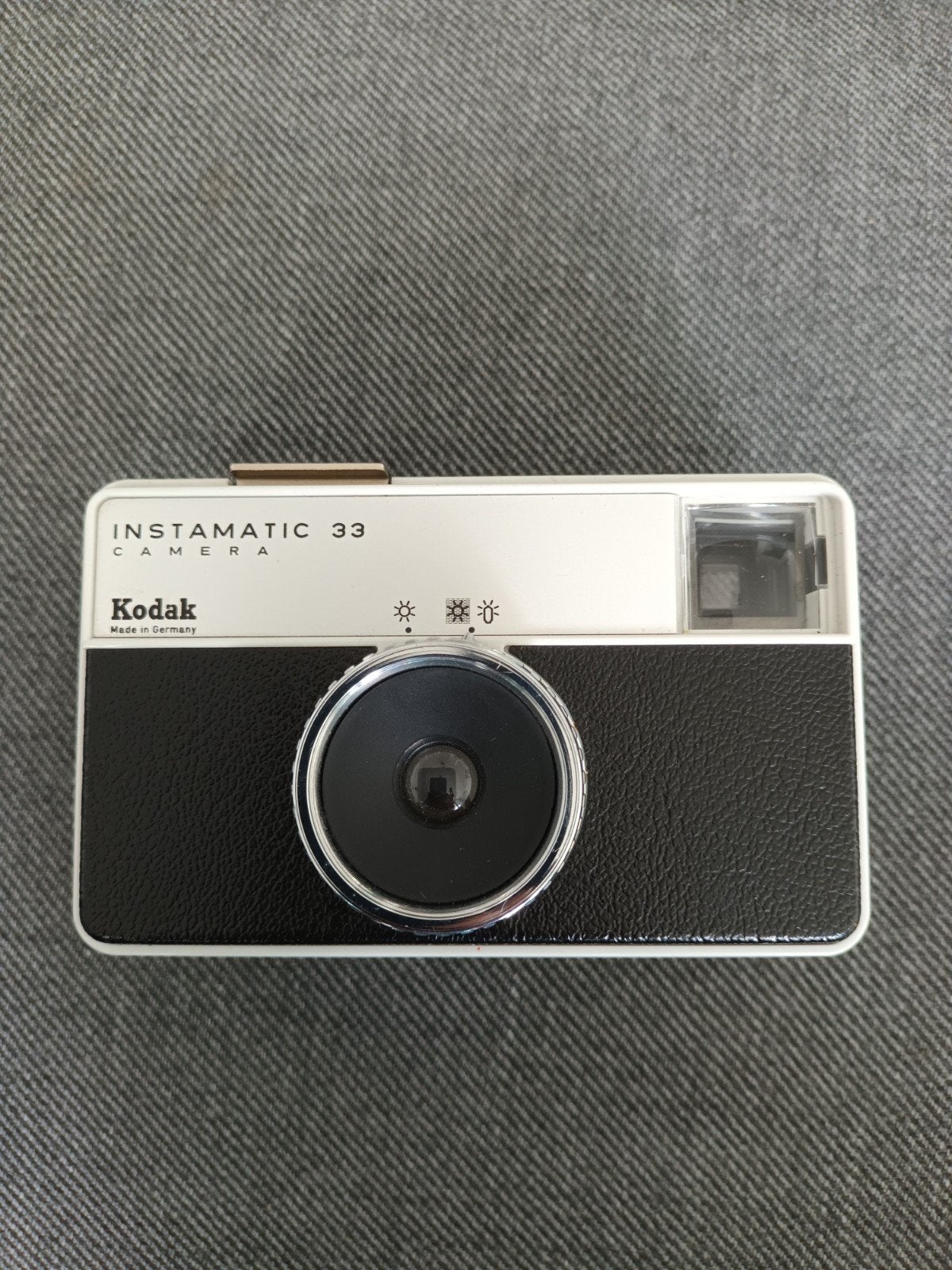 Kodak Instamatic 33 camera., Ophalen of Verzenden, Niet werkend, Compact, Kodak