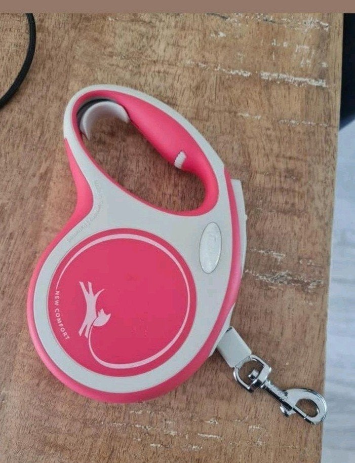 Flexi rollijn tape 5 meter in nieuwstaat (Medium), Dieren en Toebehoren, Hondenriemen, Ophalen of Verzenden, Nieuw, Hondenriem