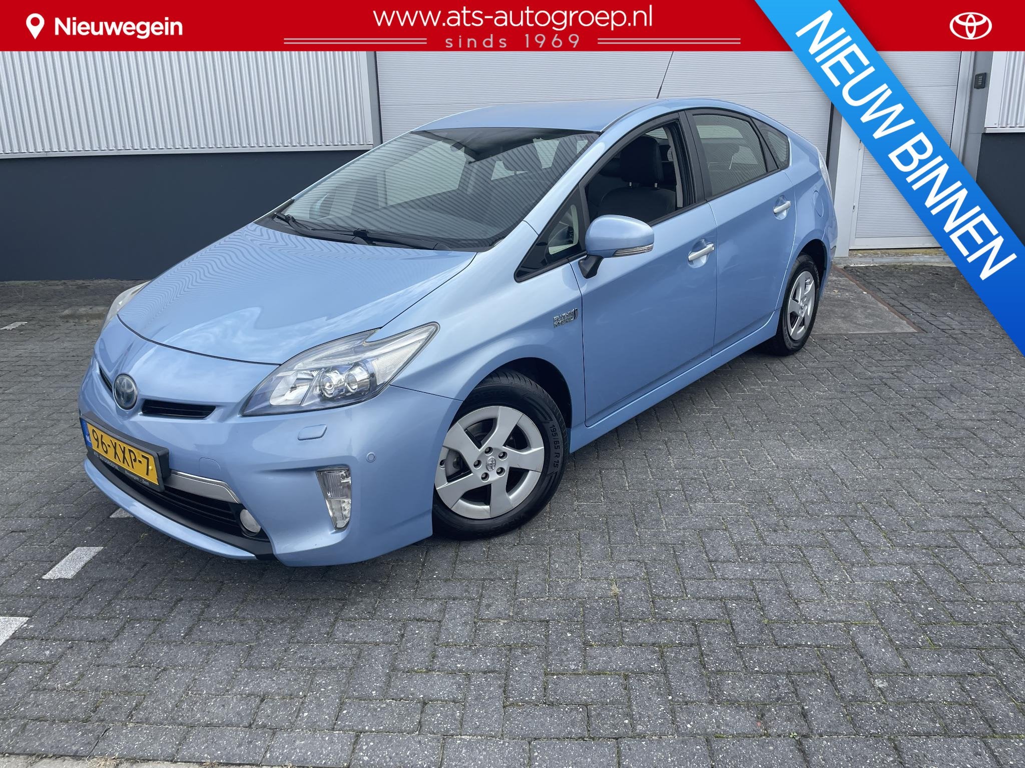 Toyota Prius 1.8 Plug-in Executive Business , zeer luxe, lee, 136 pk, Gebruikt, 4 cilinders, Blauw