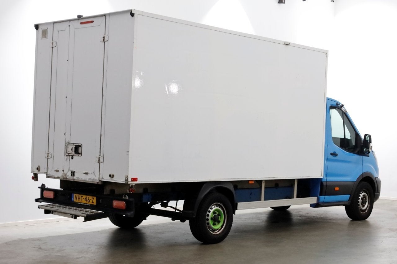Ford Transit 350 2.0 TDCI 130pk E6 Bakwagen met achterdeuren, Auto's, Voorwielaandrijving, 15 km/l, Euro 6, Blauw