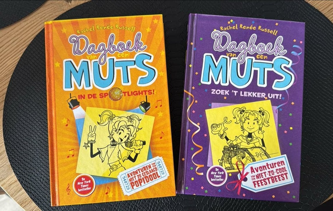 Dagboek van een Muts, Ophalen, Gelezen, Fictie