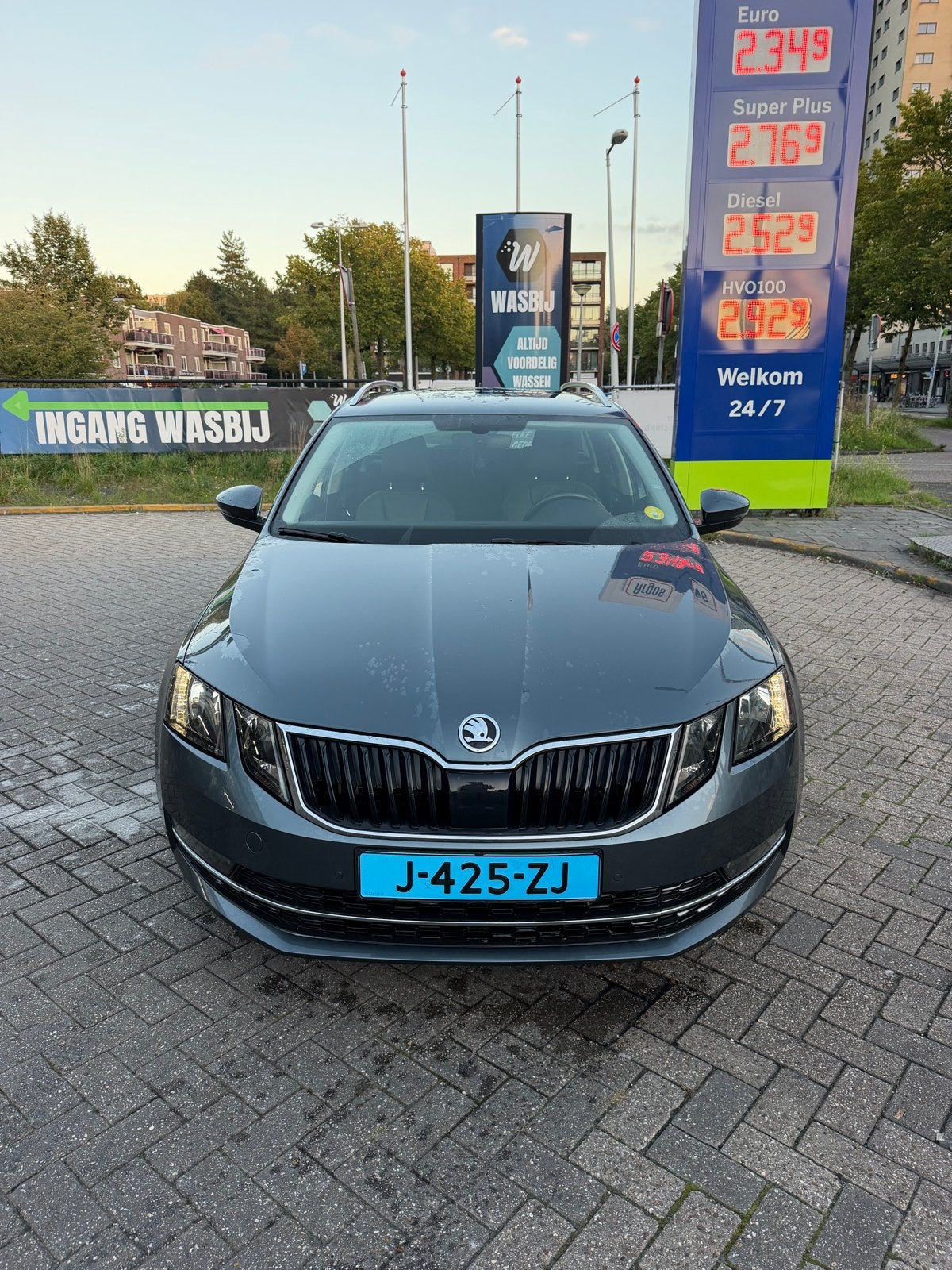 Skoda Octavia 1.6 TDI Greentech 115pk Dsg-7 2018 Grijs, Auto's, Dealer onderhouden, 4 cilinders, Stationwagon, Particulier
