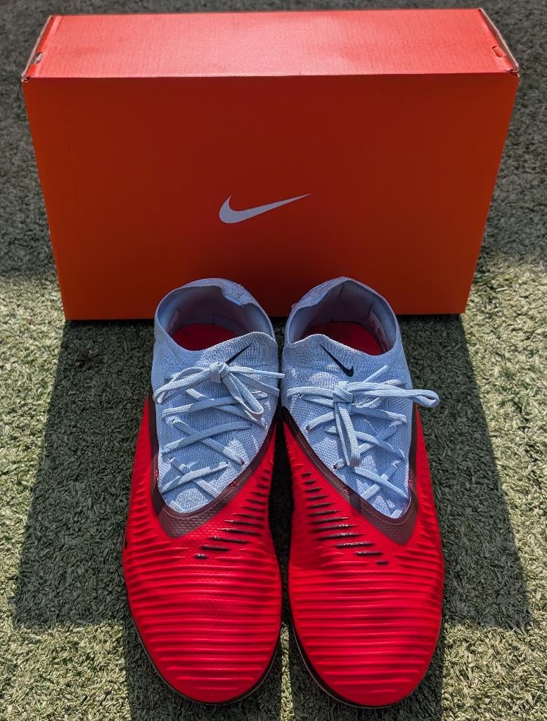 Nike Phantom 6 Pro Low cut Ag-Pro Voetbalschoenen Maat 46, Overige kleuren, Sportschoenen, Ophalen of Verzenden, Zo goed als nieuw
