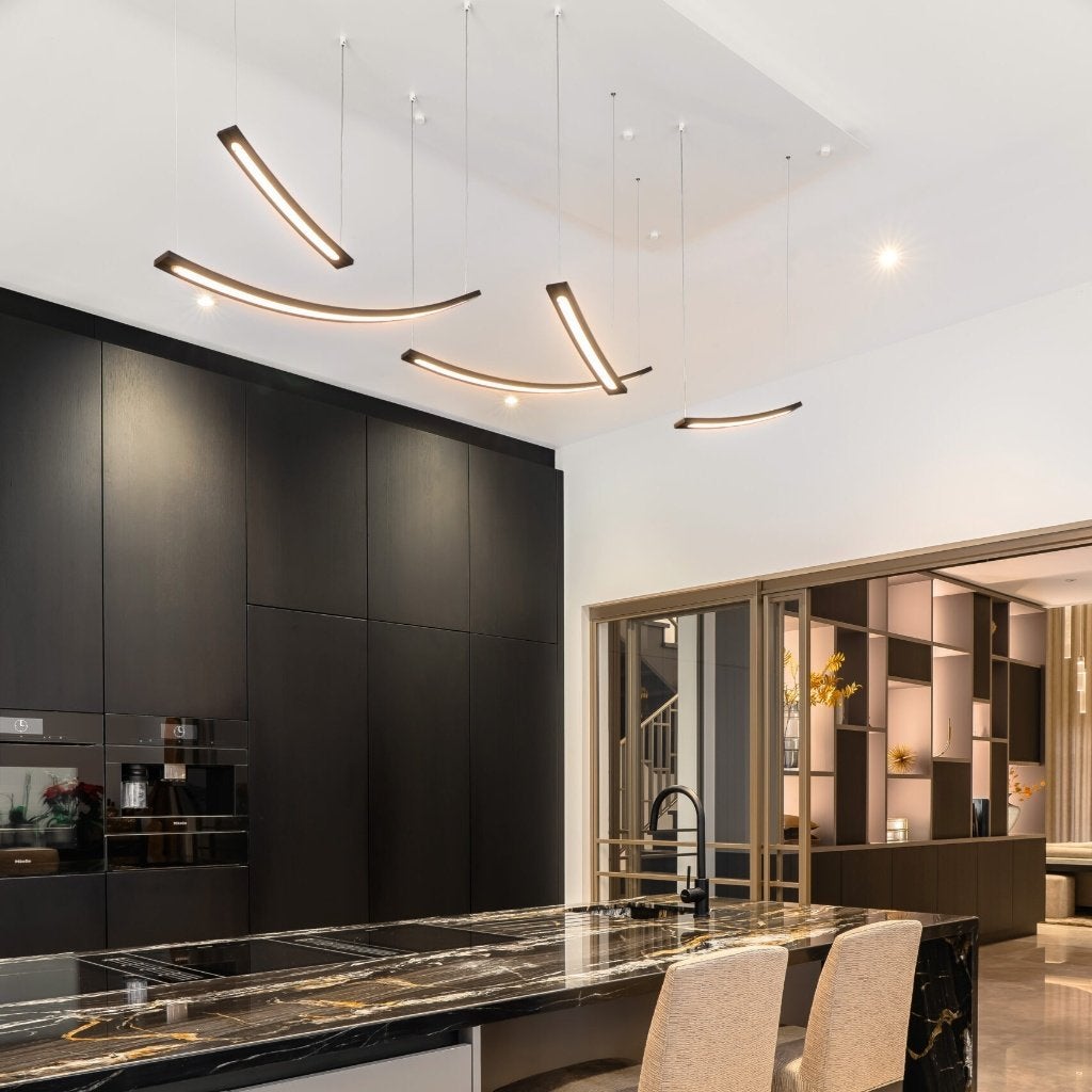 Led design hanglamp van Ilfari zwart twv € 575,00 st!