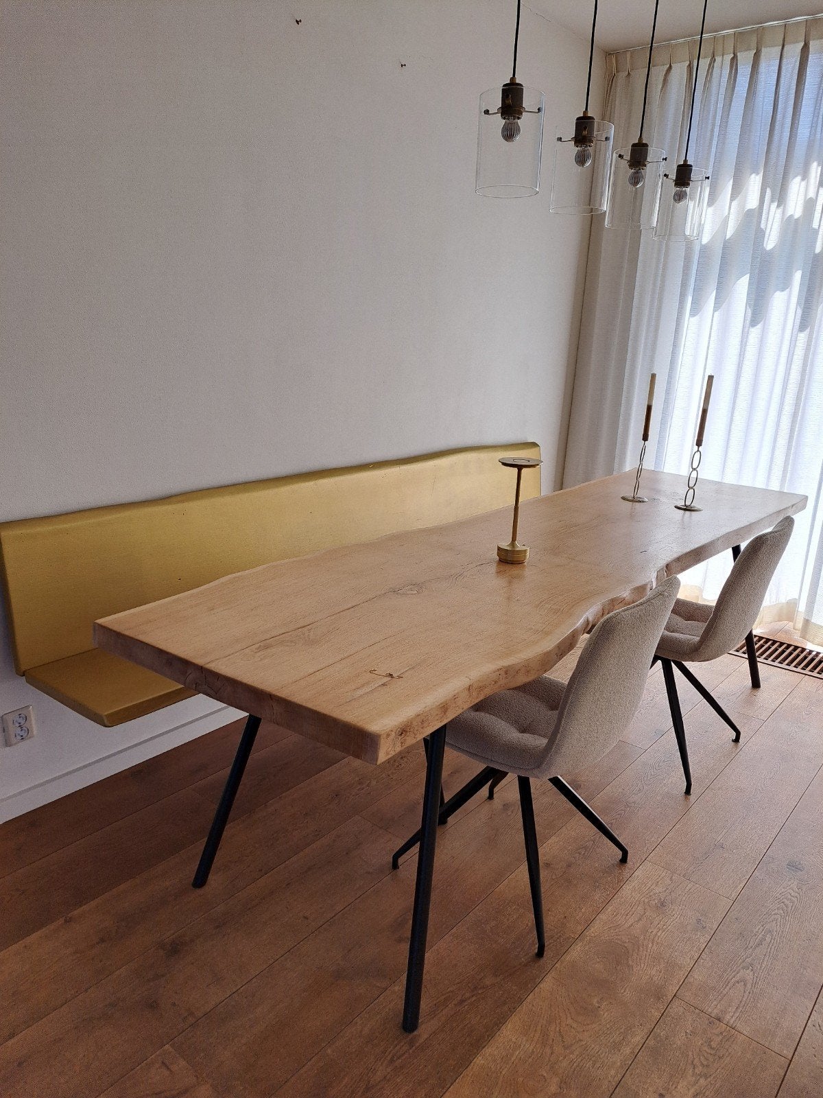 Unieke eiken eettafel met bank (ook afzonderlijk te koop), 200 cm of meer, 50 tot 100 cm, Vijf personen of meer, Rechthoekig