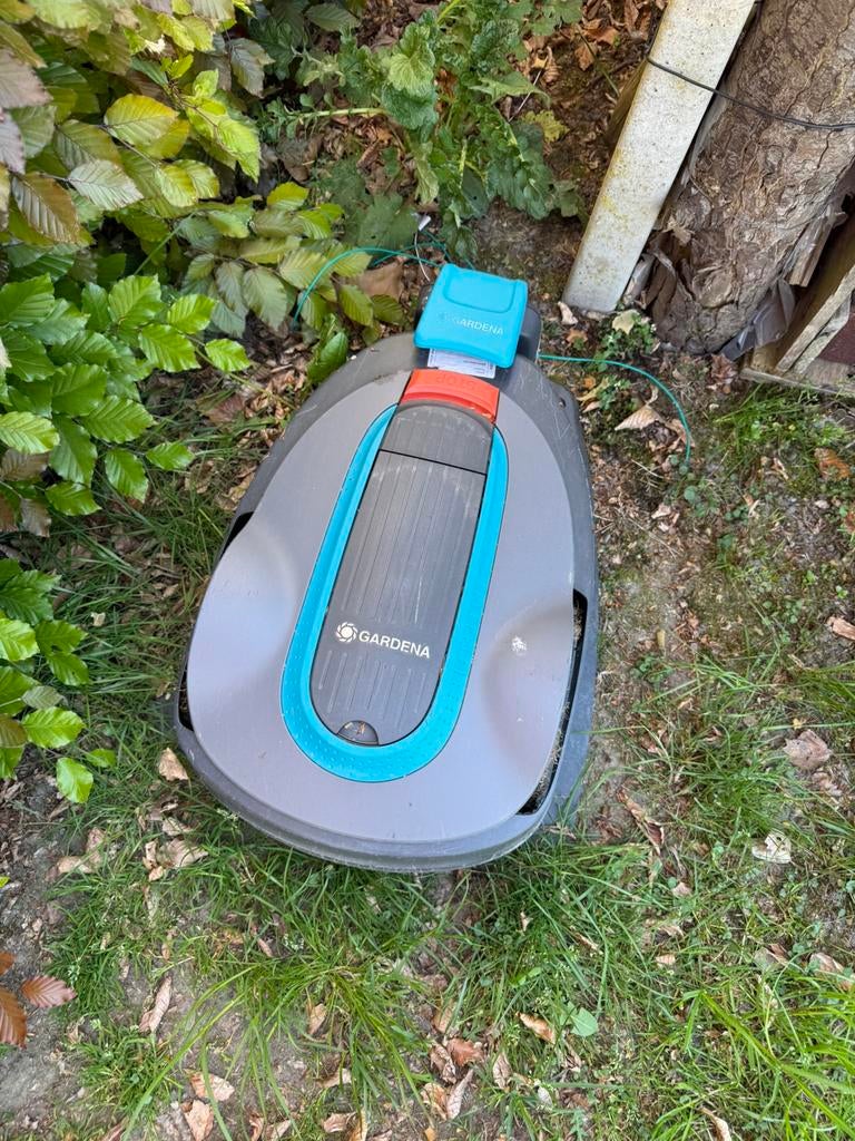 Gardena robotmaaier, Tuin en Terras, Robotmaaiers, Ophalen, Gebruikt, Meer dan 25 cm, Bestuurbaar via app