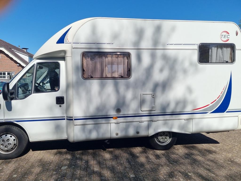 Tec rotec 585 bj 2005  128.000 km, Caravans en Kamperen, Campers, Particulier, Half-integraal