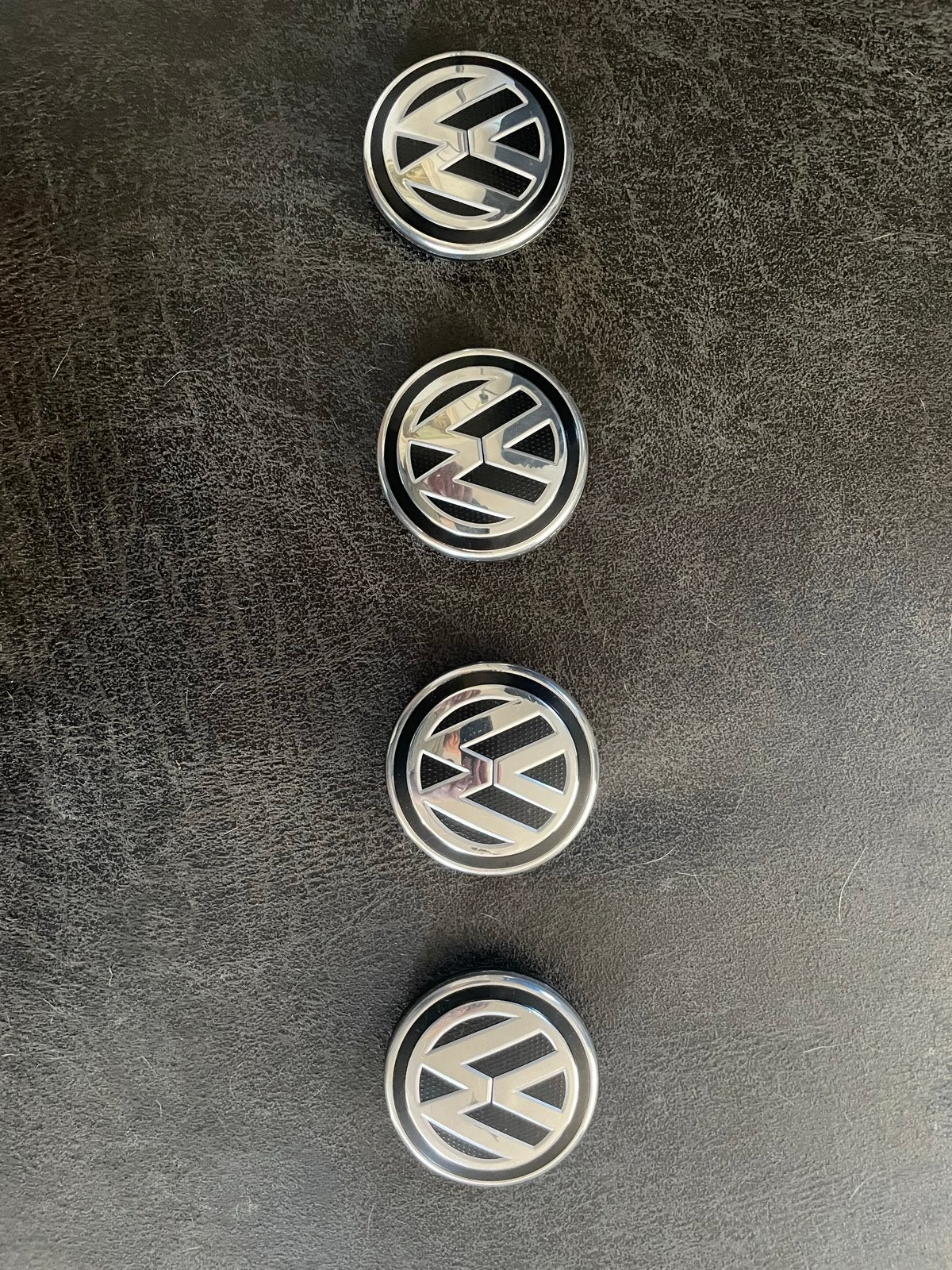 Set van 4 originele VW naafdoppen 65mm 5G0601171B, Verzenden, Gebruikt
