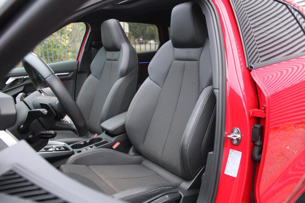 Audi A3 Sportback Audi A3 Sportback 35 TFSI |3x S-Line| Pano, Auto's, 1498 cc, 1295 kg, 4 cilinders, 150 pk