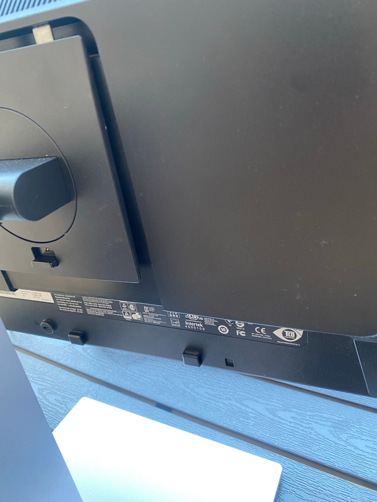 HP Computerscherm - Zo goed als nieuw en nieuw in doos, Computers en Software, Monitoren, Ophalen, In hoogte verstelbaar, Full HD