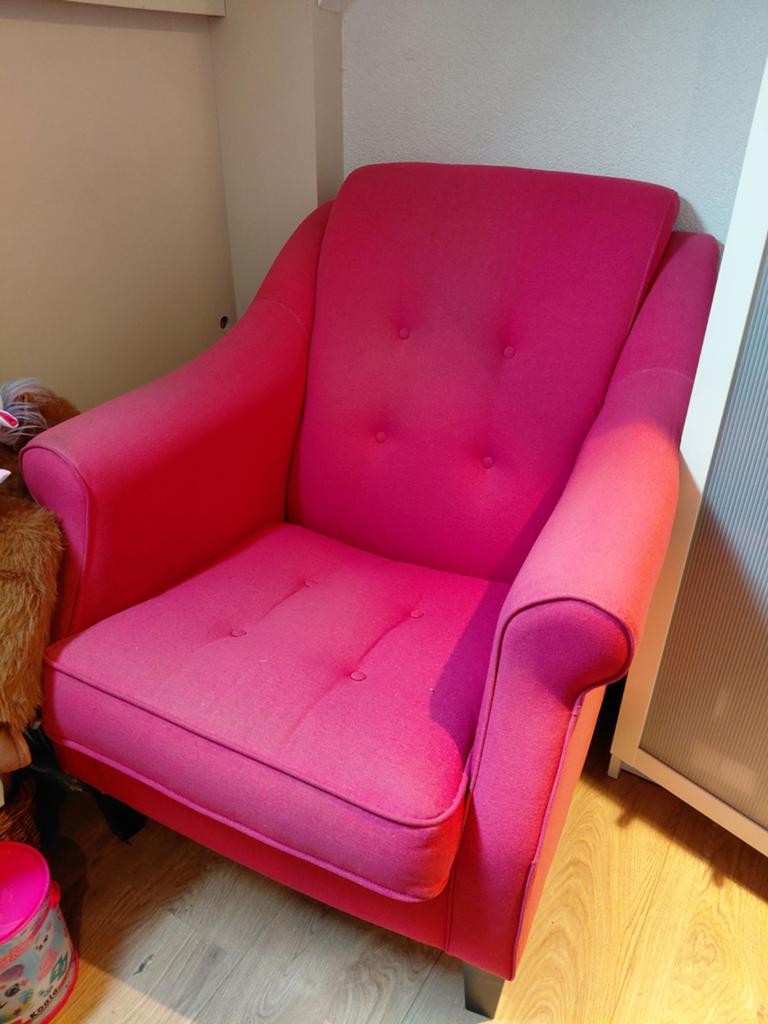 Gratis rose stoel, Ophalen, Gebruikt, 75 tot 100 cm, 50 tot 75 cm