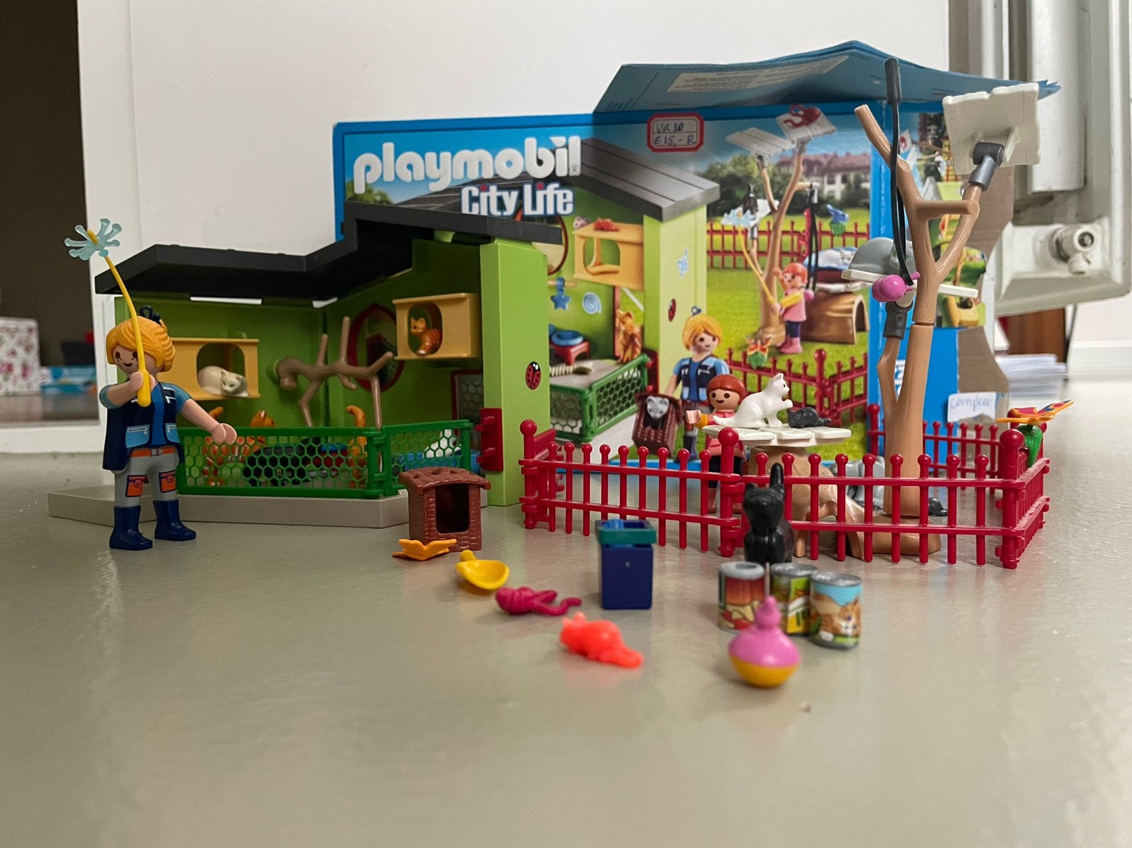 Playmobil poes  poezenopvang (incl doos), Kinderen en Baby's, Speelgoed | Playmobil, Ophalen, Zo goed als nieuw