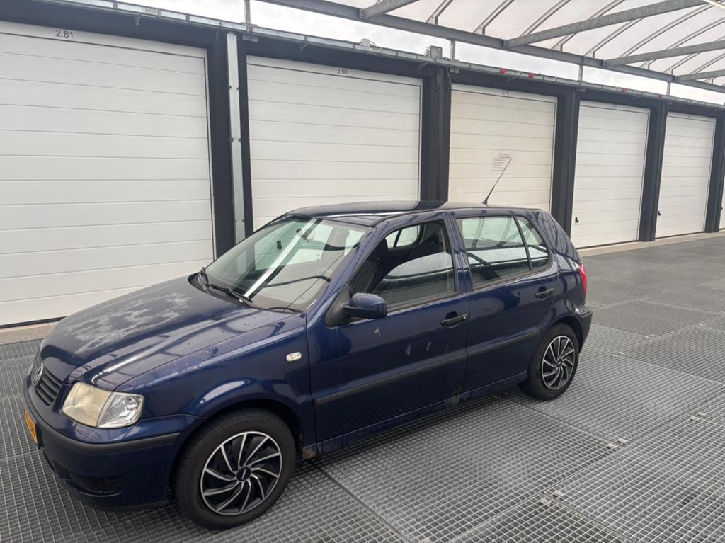 Volkswagen Polo 1.4 44KW 2000 Blauw, Voorwielaandrijving, 450 kg, 31 €/maand, 4 cilinders