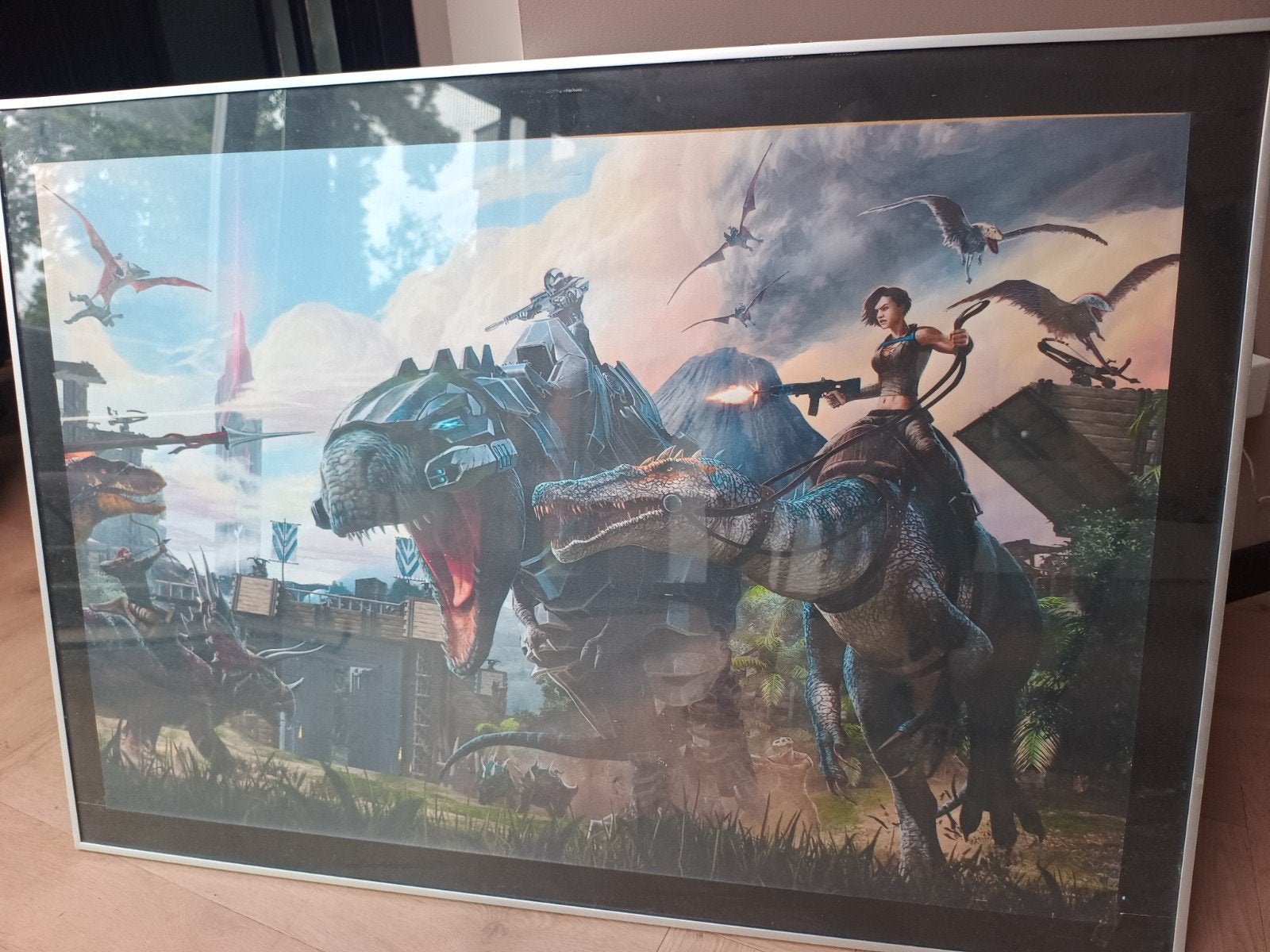 ARK: Survival Evolved poster in lijst (100 x 70)x70 cm), Ophalen, 50 – 75, Gebruikt, 100 tot 125 cm