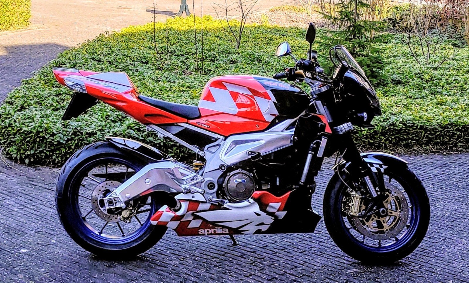 Aprilia tuono, Motoren, Motoren | Aprilia, Particulier, Naked bike, Ophalen