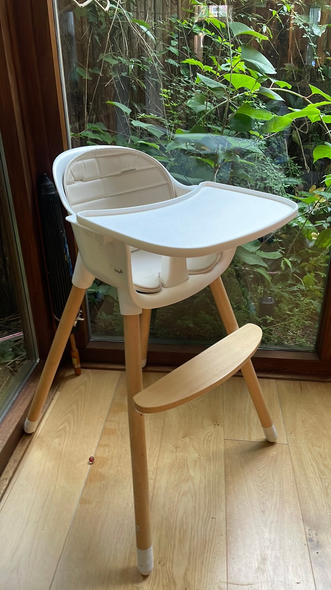 Kinderstoel (Qute), Kinderen en Baby's, Kinderstoelen, Ophalen, Zo goed als nieuw, Meegroeistoel
