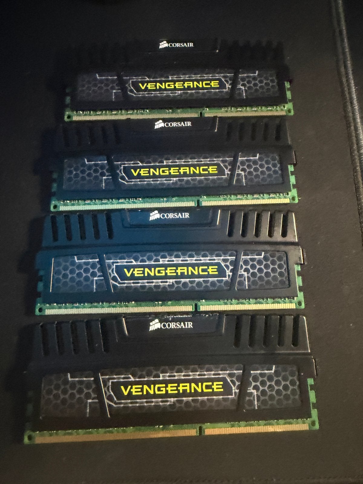 Corsair Vengeance 16GB (4x4GB) DDR3 RAM 1600MHz, Computers en Software, DDR3, Ophalen of Verzenden, Zo goed als nieuw, Desktop