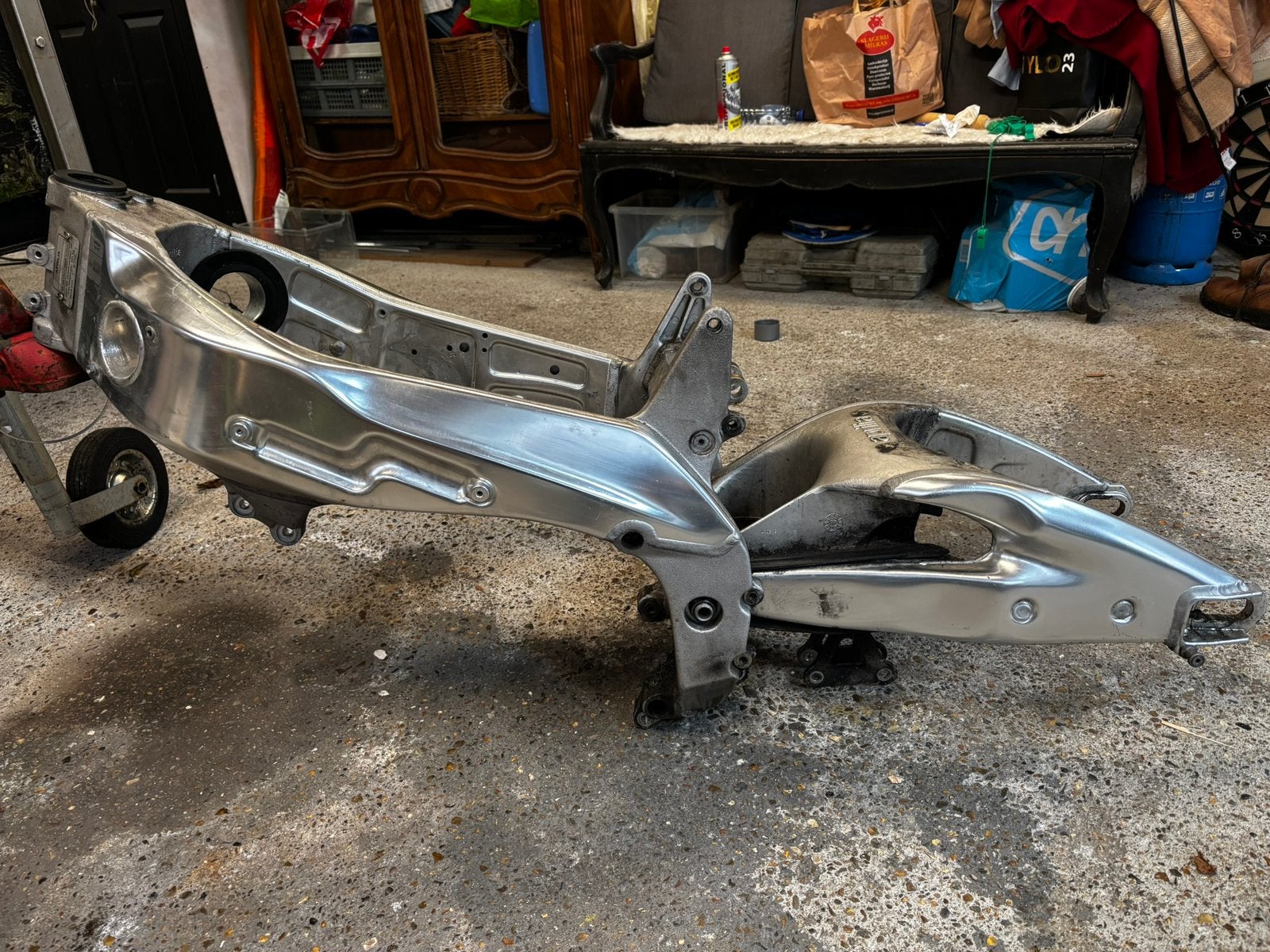 Aprilia rsv mille frame + achterbrug en kenteken, Motoren, Ophalen, Gebruikt