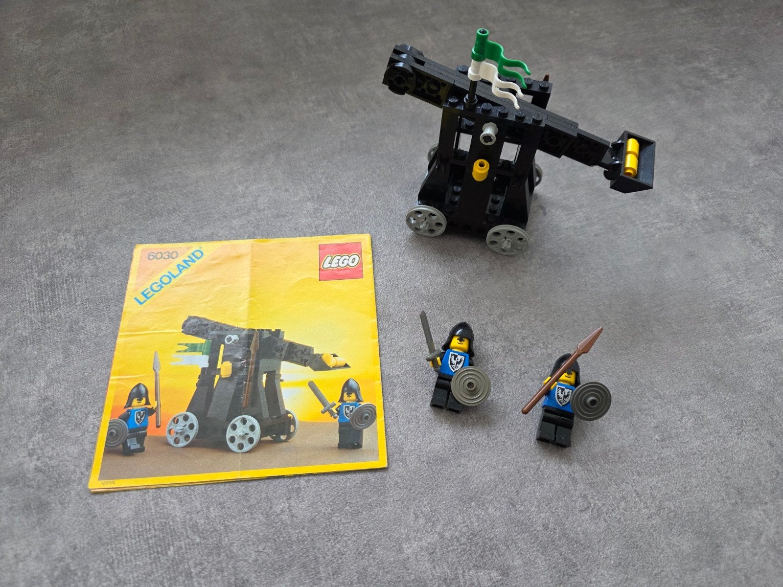 Lego Legoland 6030 Katapult met ridders en instructies, Compleet, Gebruikt, Lego, Ophalen of Verzenden