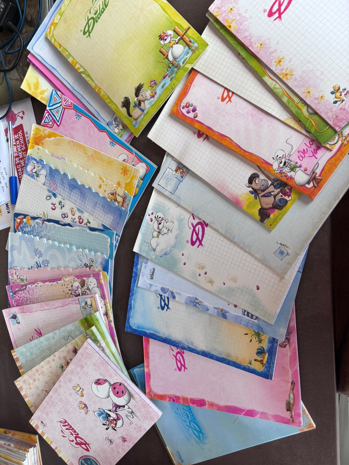 50 diddl blaadjes, Verzamelen, Diddl, Ophalen of Verzenden, Zo goed als nieuw