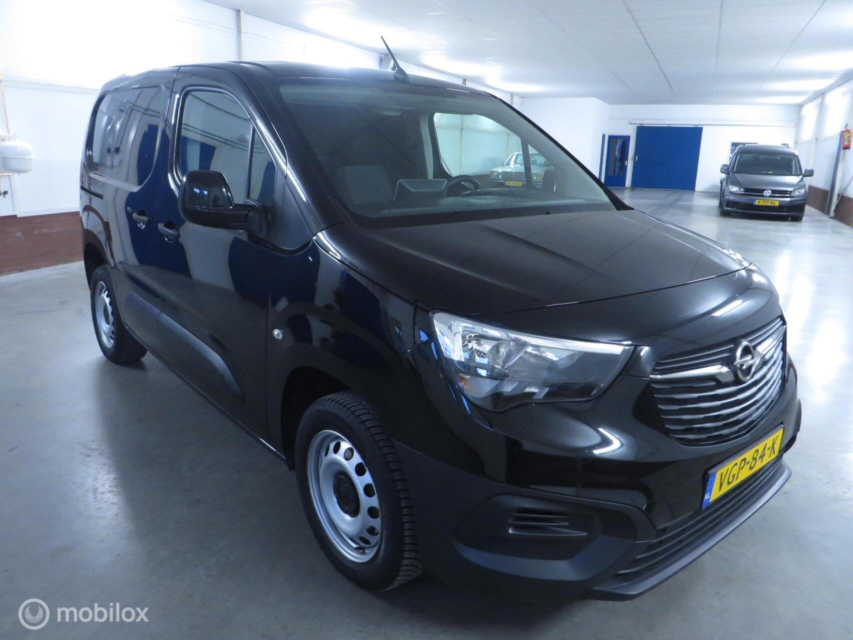 Opel Combo 1.5D L1H1 Edition, Auto's, Bestelauto's, Gebruikt, Euro 6, 4 cilinders, Navigatiesysteem