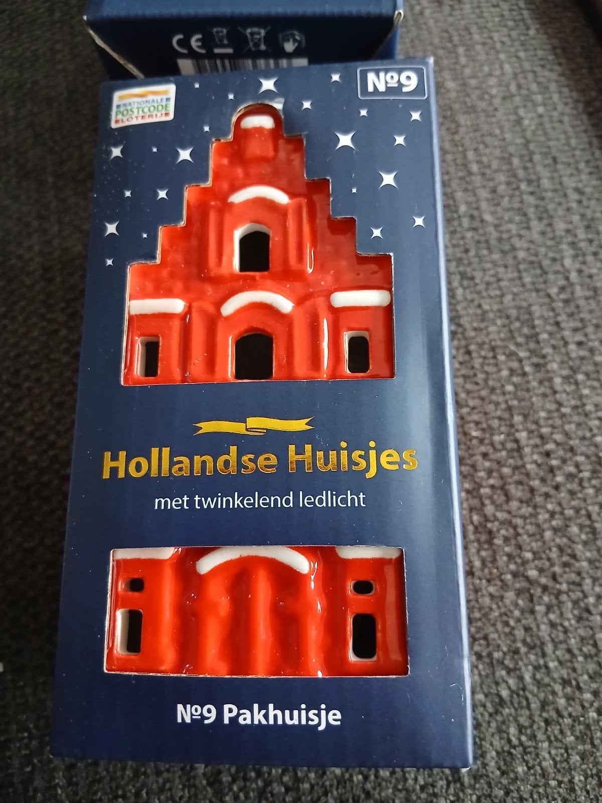Hollandse huisje (Pakhuisje, nummer 9), Ophalen, Nieuw