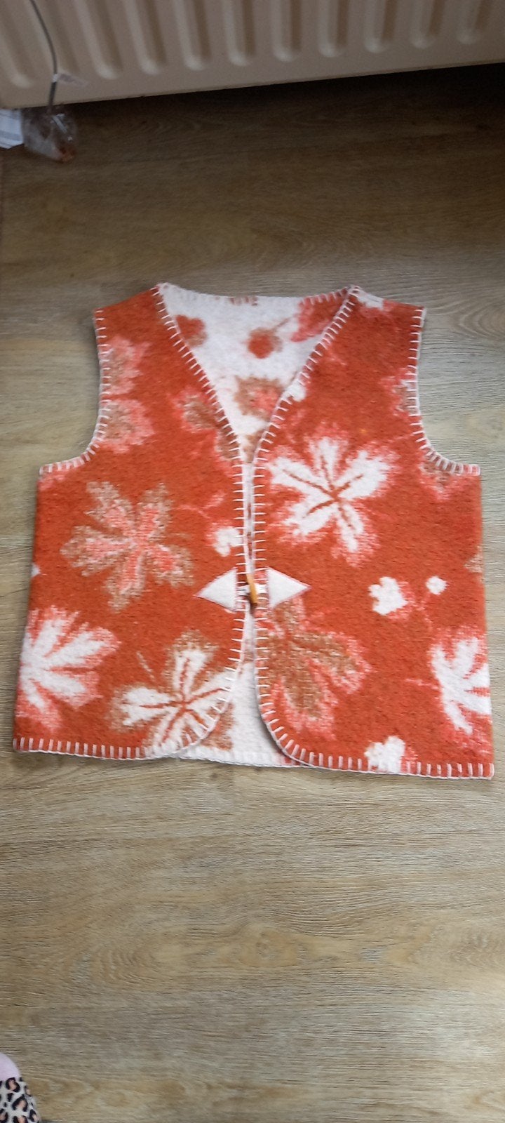 Handgemaakte wollen bodywarmer XL met herfstprint, Kleding | Dames, Bodywarmers, Ophalen of Verzenden