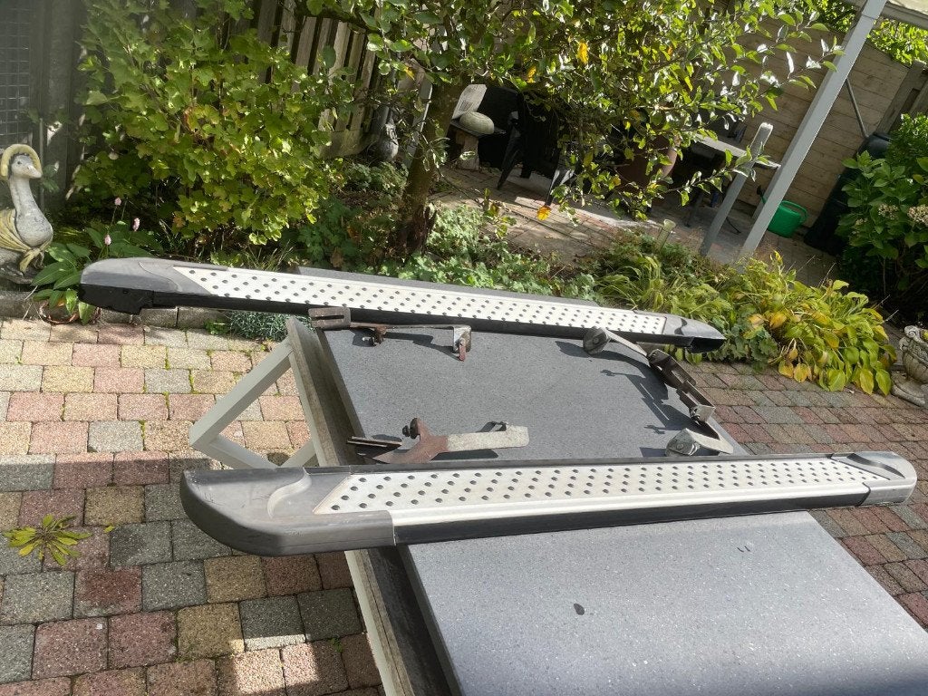 Treeplanken / sidebars Opel Crossland, Ophalen, Gebruikt