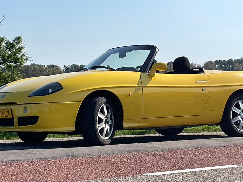 Fiat Barchetta 1.8 16V 2001 Geel, Voorwielaandrijving, 450 kg, 40 €/maand, 4 cilinders