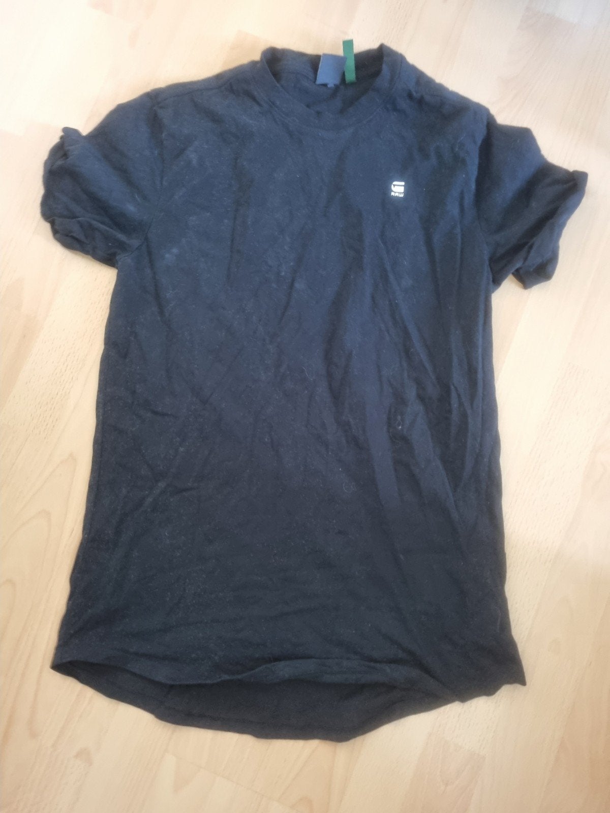 g star shirt maat S
kijk ook bij mijn andere advertenties te, Ophalen of Verzenden, Zo goed als nieuw, Maat 46 (S) of kleiner